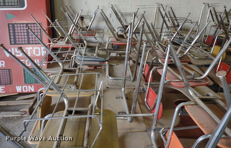 image for item LL9230 Approximately 185 desks