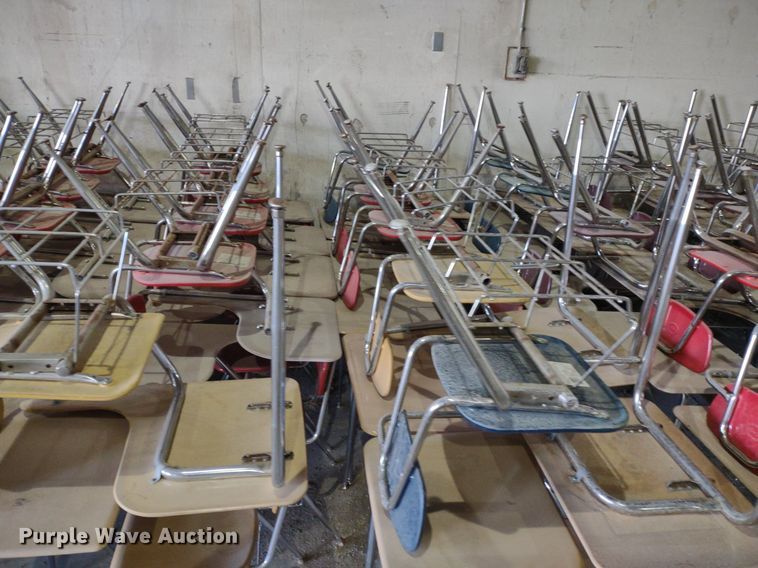 image for item LL9230 Approximately 185 desks