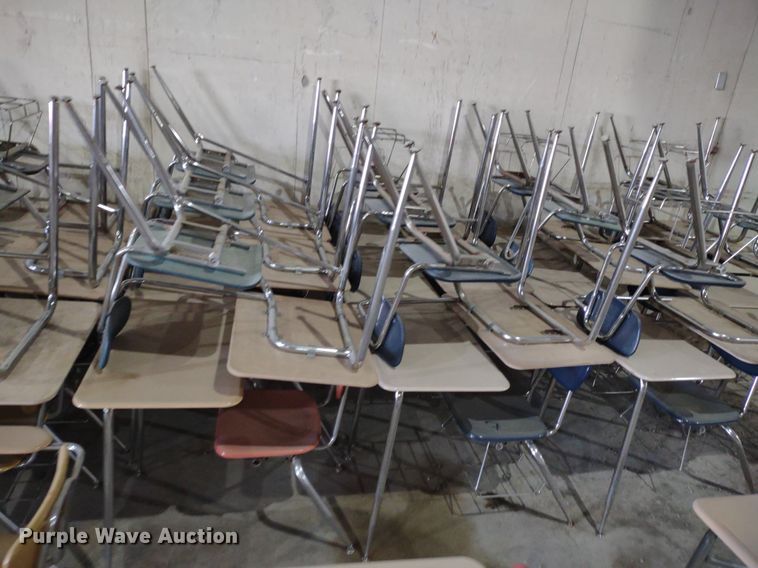 image for item LL9230 Approximately 185 desks
