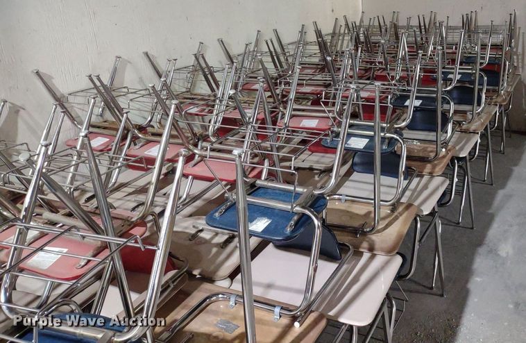 image for item LL9231 Approximately 95 desks