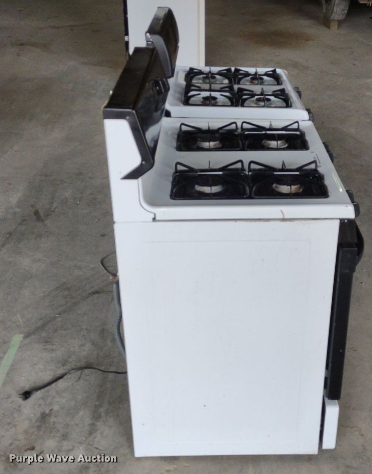 image for item LL9234 (2) Kenmore ranges