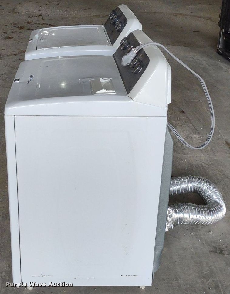 image for item LL9235 Maytag Bravos MCT  washer and dryer