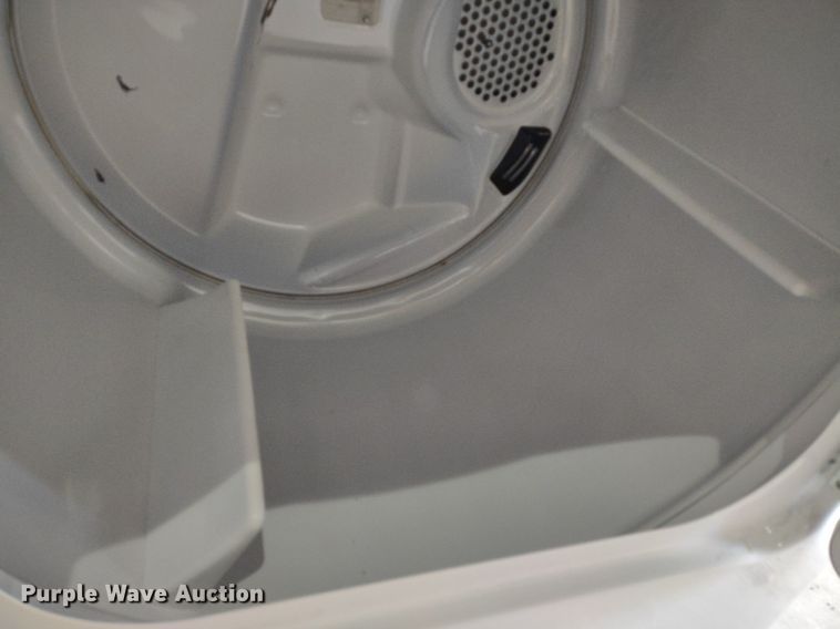 image for item LL9235 Maytag Bravos MCT  washer and dryer