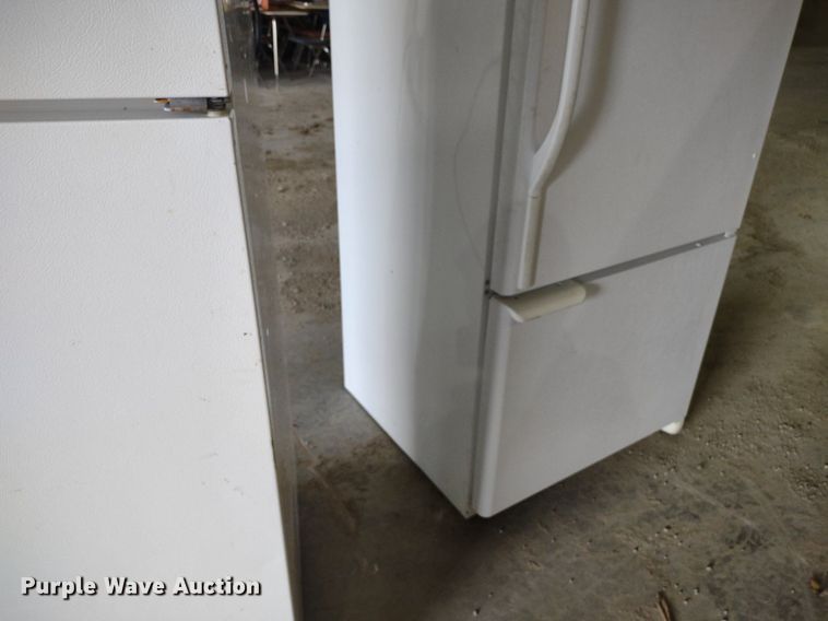 image for item LL9236 (2) refrigerators