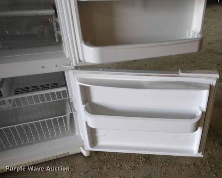 image for item LL9236 (2) refrigerators