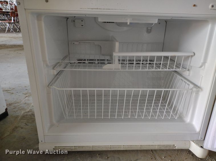 image for item LL9236 (2) refrigerators