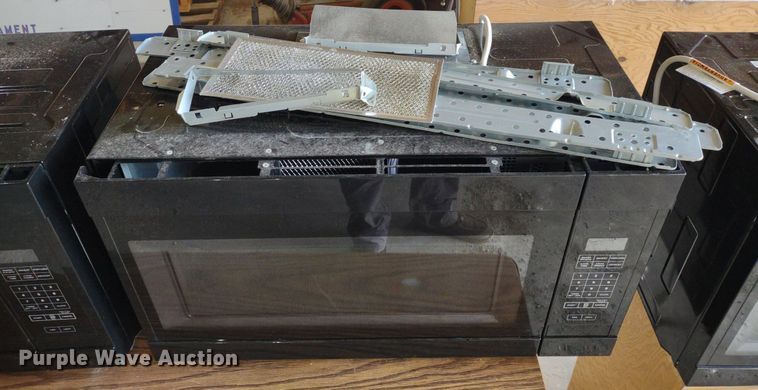 image for item LL9237 (5) Whirlpool AMV2307PFB microwaves