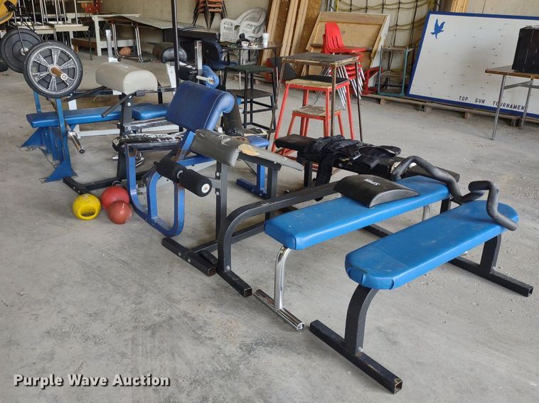 image for item LL9238 Weight room equipment