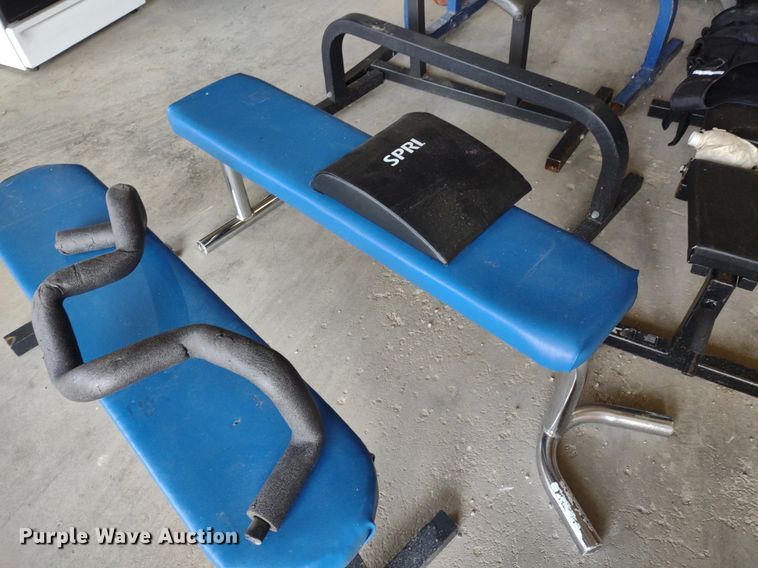 image for item LL9238 Weight room equipment