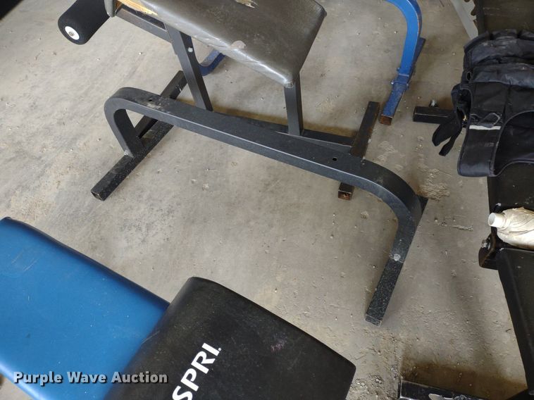 image for item LL9238 Weight room equipment