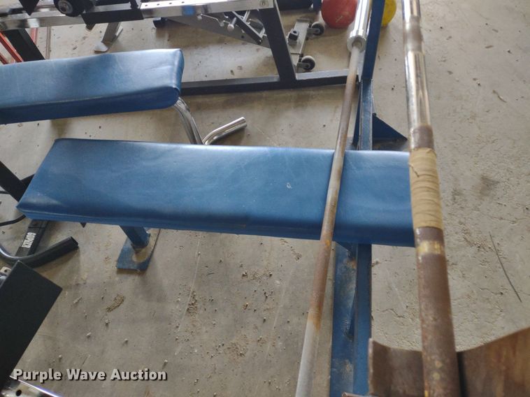 image for item LL9238 Weight room equipment