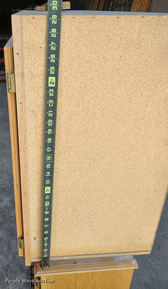 image for item LL9239 (3) cabinets