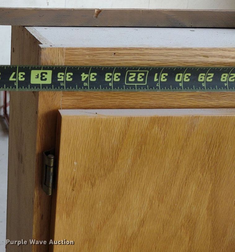 image for item LL9239 (3) cabinets