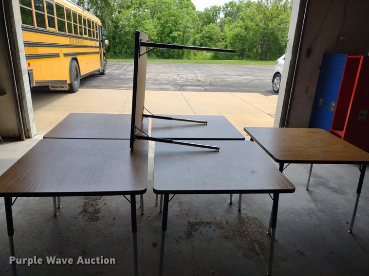 image for item LL9241 (6) 3' x 3' tables