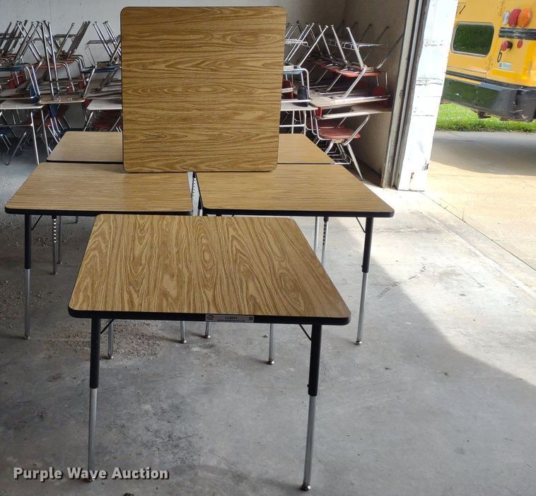 image for item LL9241 (6) 3' x 3' tables