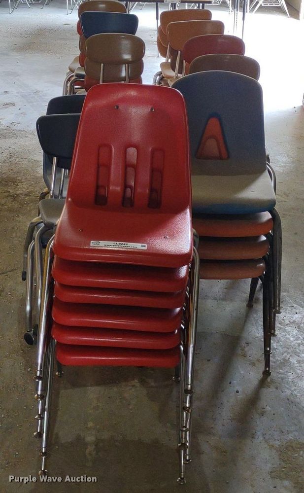 image for item LL9242 Approximately 34 chairs