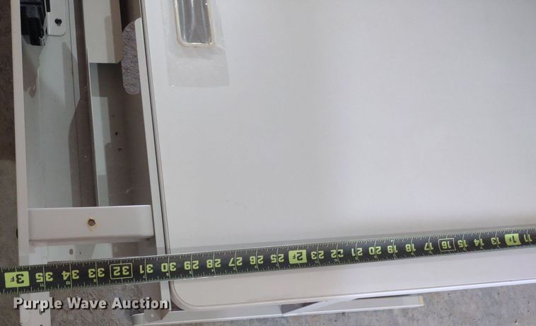 image for item LL9243 (6) desks