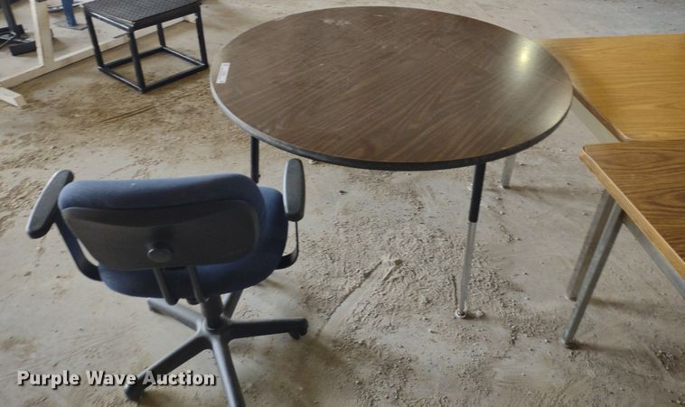 image for item LL9244 Furniture