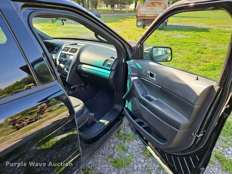 image for item LL9262 2015 Ford Explorer Police Interceptor  SUV