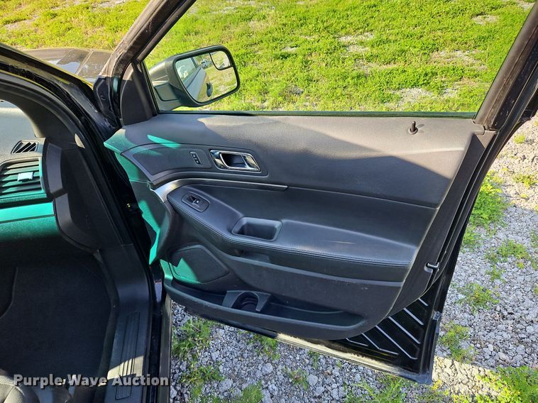 image for item LL9262 2015 Ford Explorer Police Interceptor  SUV