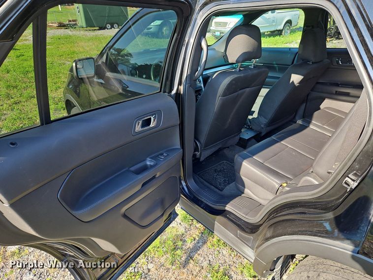 image for item LL9262 2015 Ford Explorer Police Interceptor  SUV