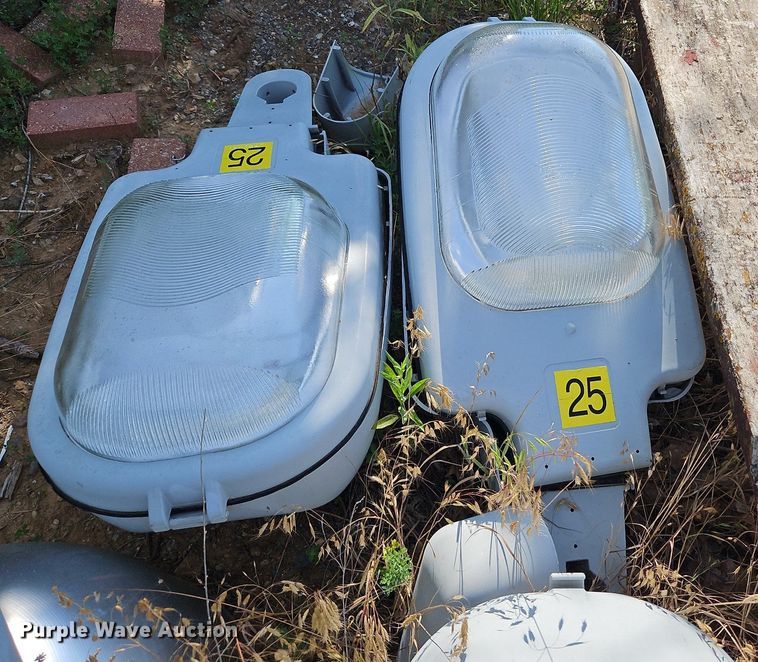 image for item LL9263 (9) street lights