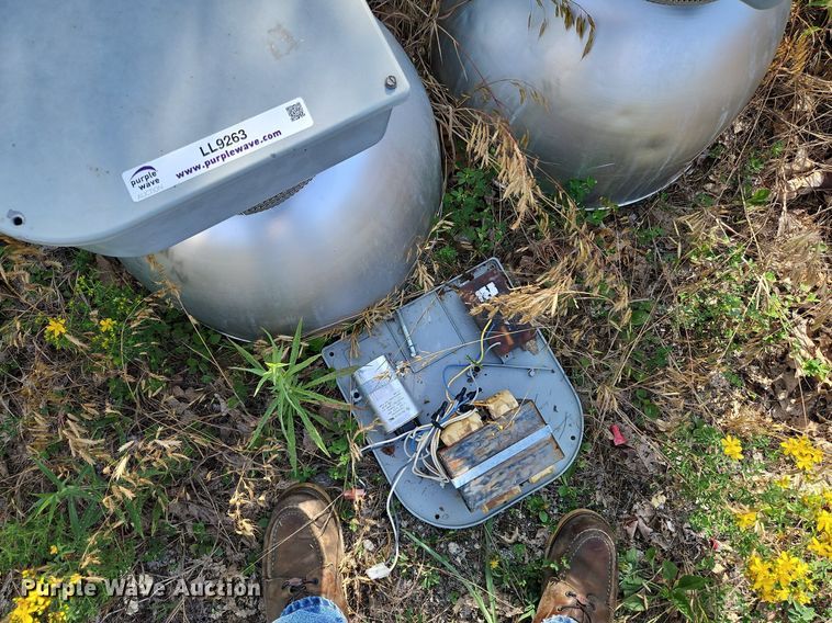 image for item LL9263 (9) street lights