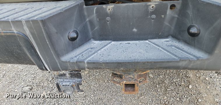 image for item LL9275 2001 Ford F250 Super Duty XL  pickup truck