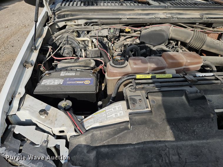 image for item LL9275 2001 Ford F250 Super Duty XL  pickup truck