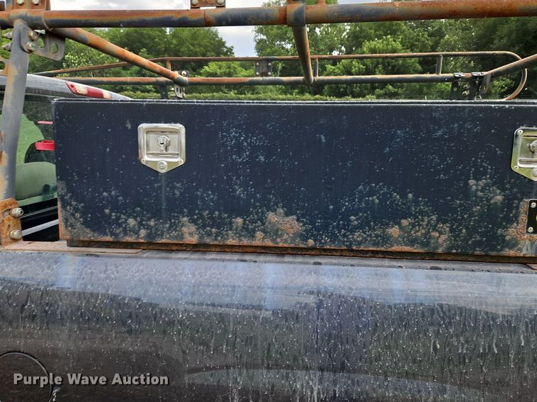 image for item LL9276 2003 Chevrolet Silverado 1500  Ext. Cab pickup truck