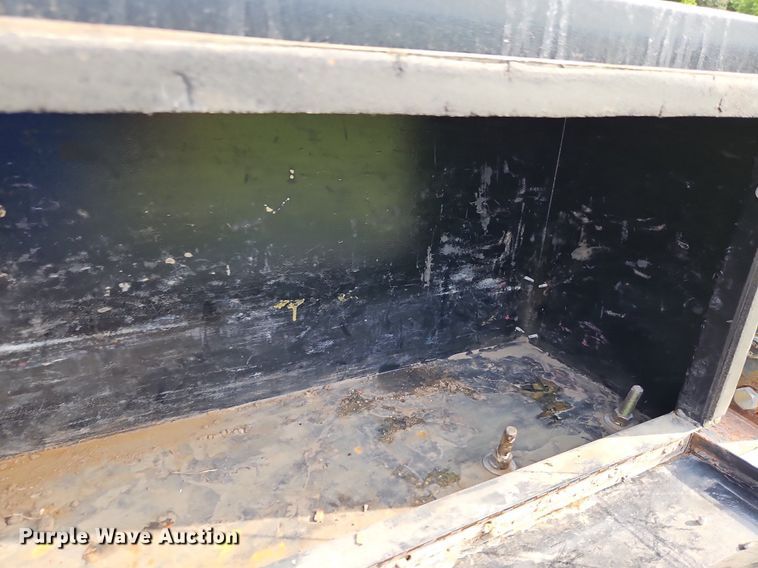 image for item LL9276 2003 Chevrolet Silverado 1500  Ext. Cab pickup truck