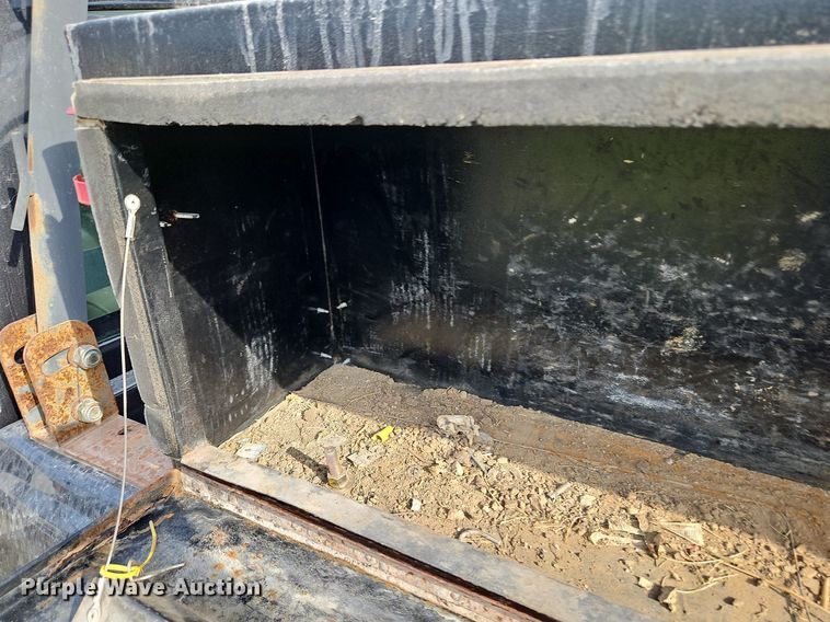 image for item LL9276 2003 Chevrolet Silverado 1500  Ext. Cab pickup truck