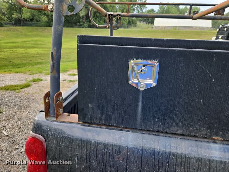 image for item LL9276 2003 Chevrolet Silverado 1500  Ext. Cab pickup truck