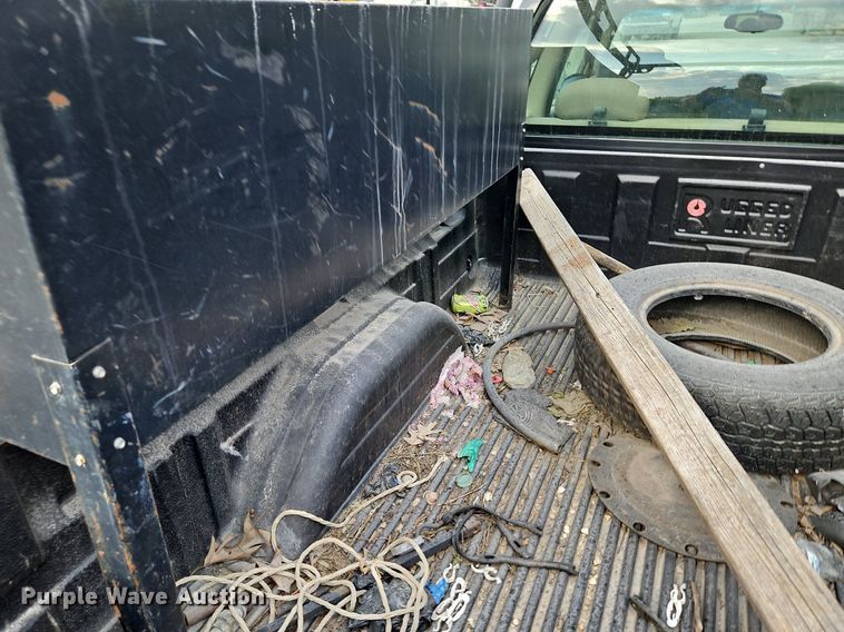 image for item LL9276 2003 Chevrolet Silverado 1500  Ext. Cab pickup truck