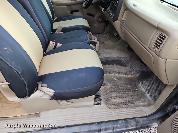 image for item LL9276 2003 Chevrolet Silverado 1500  Ext. Cab pickup truck