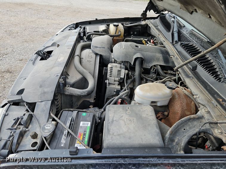 image for item LL9276 2003 Chevrolet Silverado 1500  Ext. Cab pickup truck