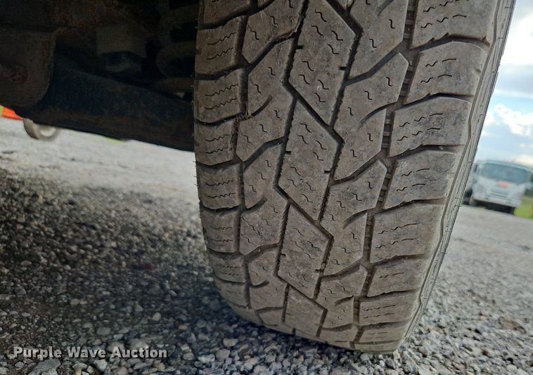 image for item LL9276 2003 Chevrolet Silverado 1500  Ext. Cab pickup truck