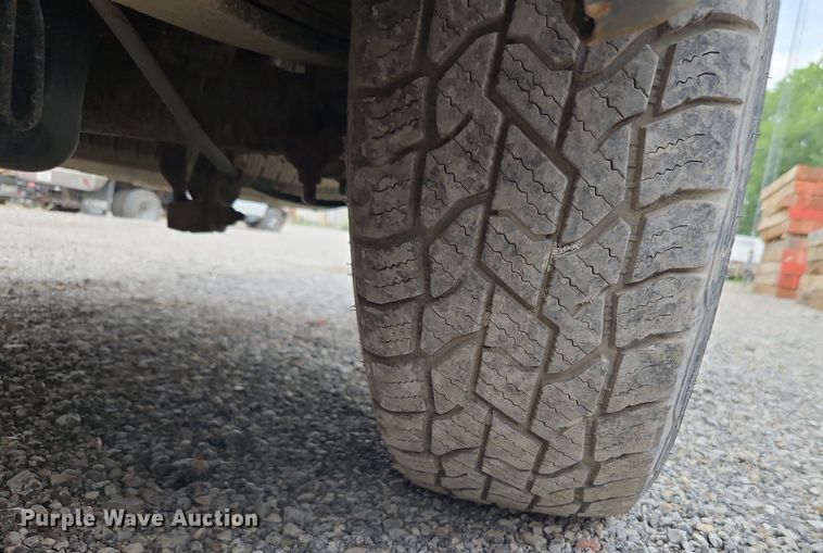 image for item LL9276 2003 Chevrolet Silverado 1500  Ext. Cab pickup truck