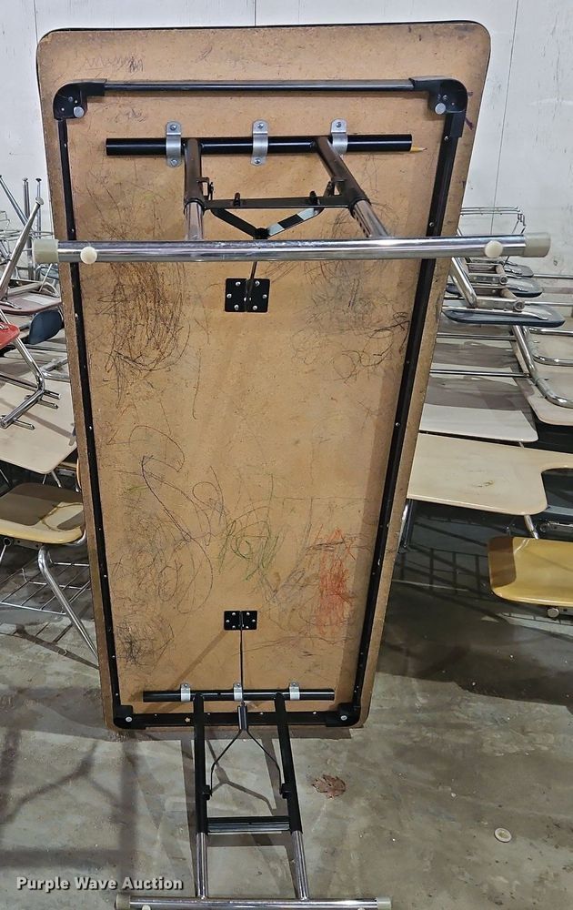 image for item LM9035 (4) tables