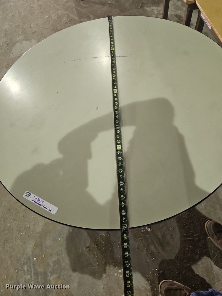 image for item LM9035 (4) tables