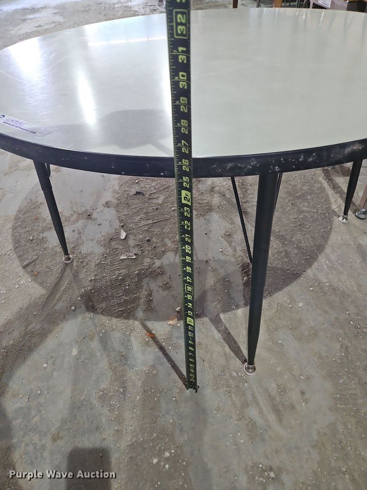 image for item LM9035 (4) tables