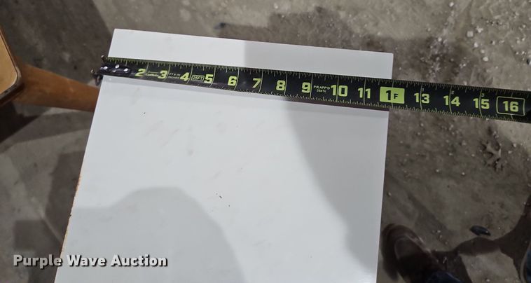 image for item LM9038 (3) shelves