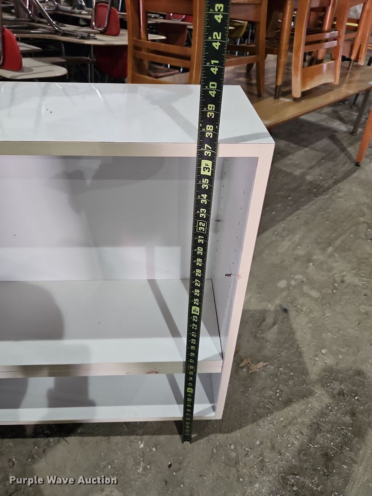 image for item LM9038 (3) shelves