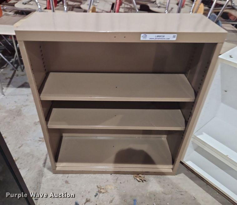 image for item LM9038 (3) shelves