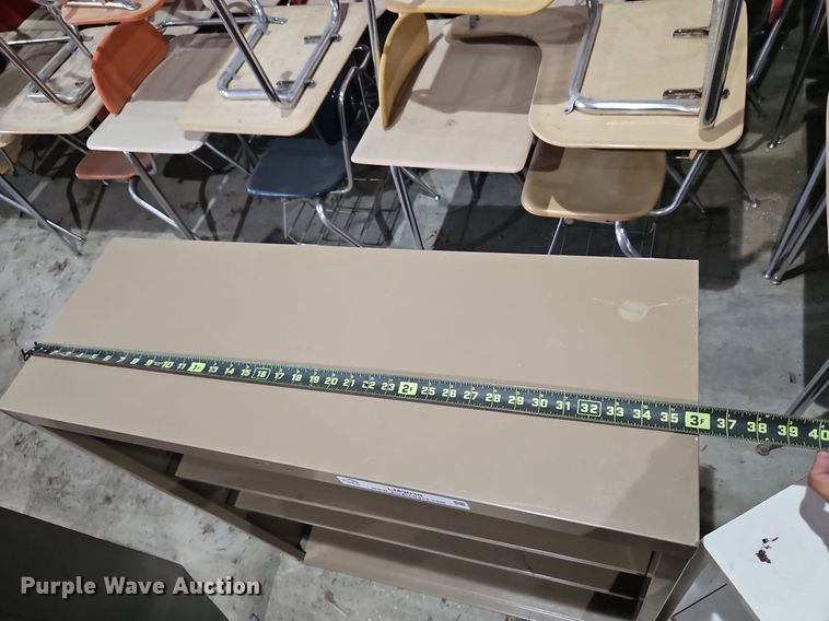 image for item LM9038 (3) shelves