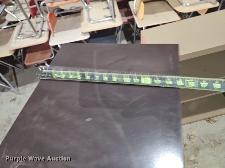 image for item LM9038 (3) shelves