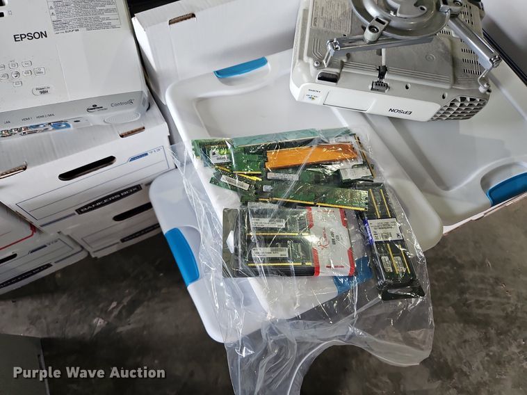 image for item LM9039 Office supplies and equipment