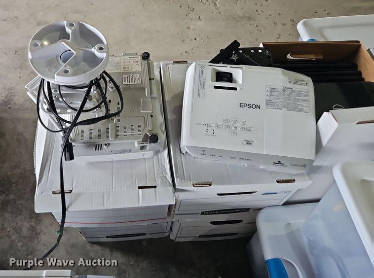 image for item LM9039 Office supplies and equipment