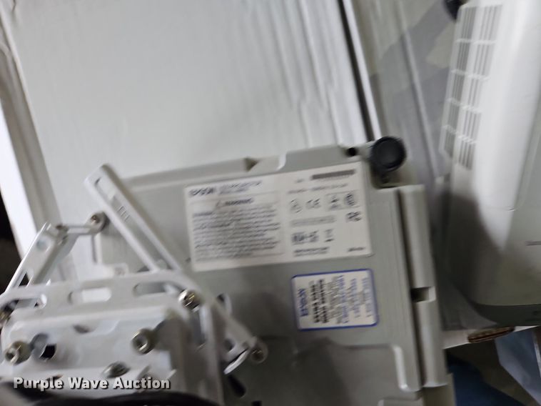 image for item LM9039 Office supplies and equipment