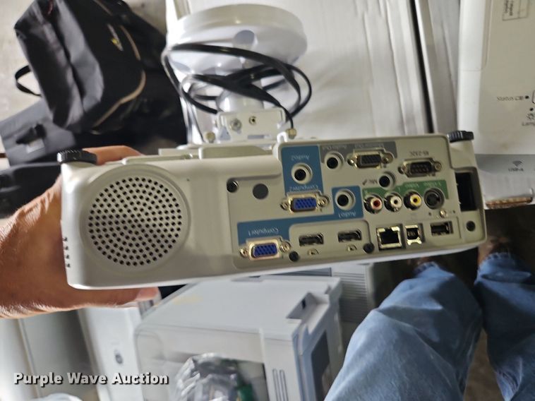 image for item LM9039 Office supplies and equipment